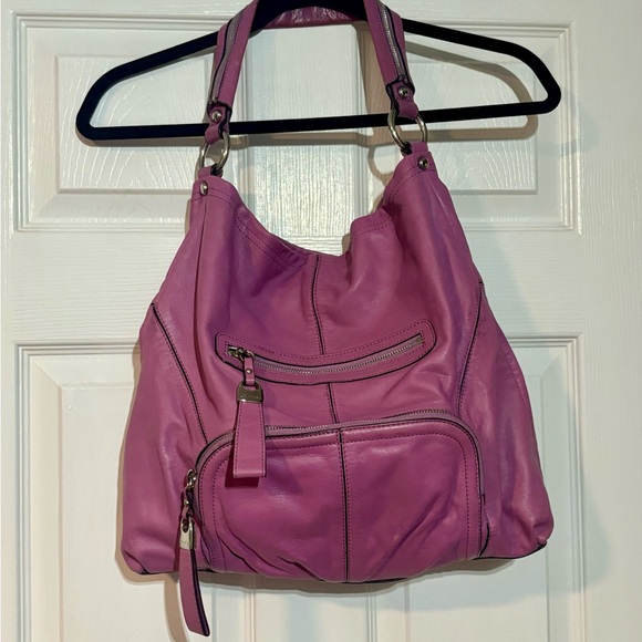 Elegant Pink Leather Women's Bag - Picture 1 of 3